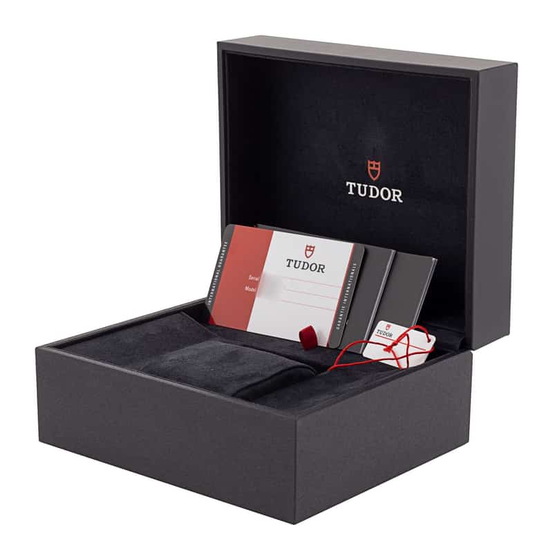 Tudor Heritage Black Bay M79030N-0001